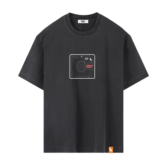 The on repeat vintage washed tee